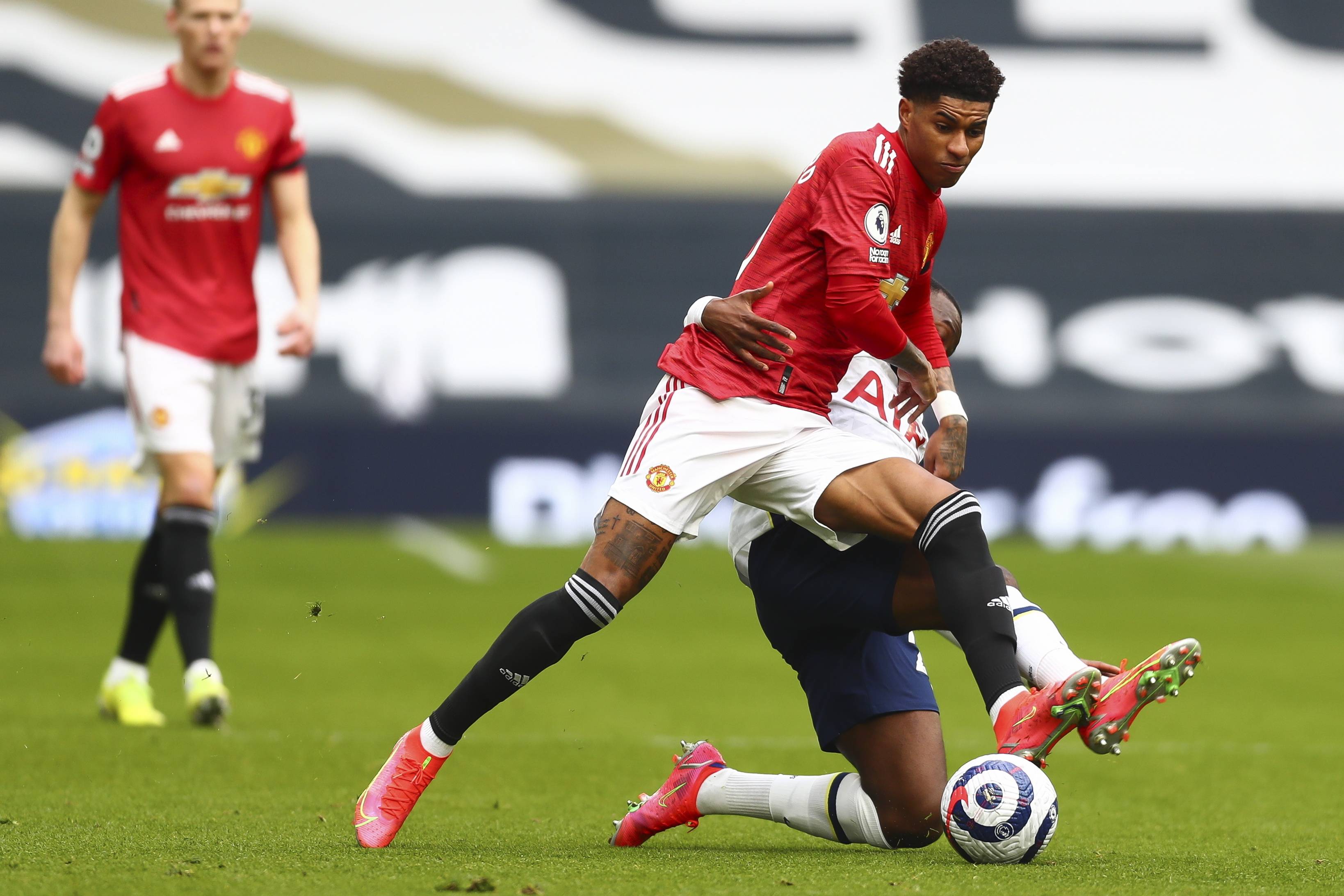 场队友创造 场队友创造